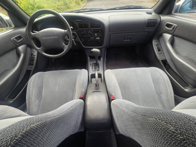 Toyota-camry-le-1994-grey-9