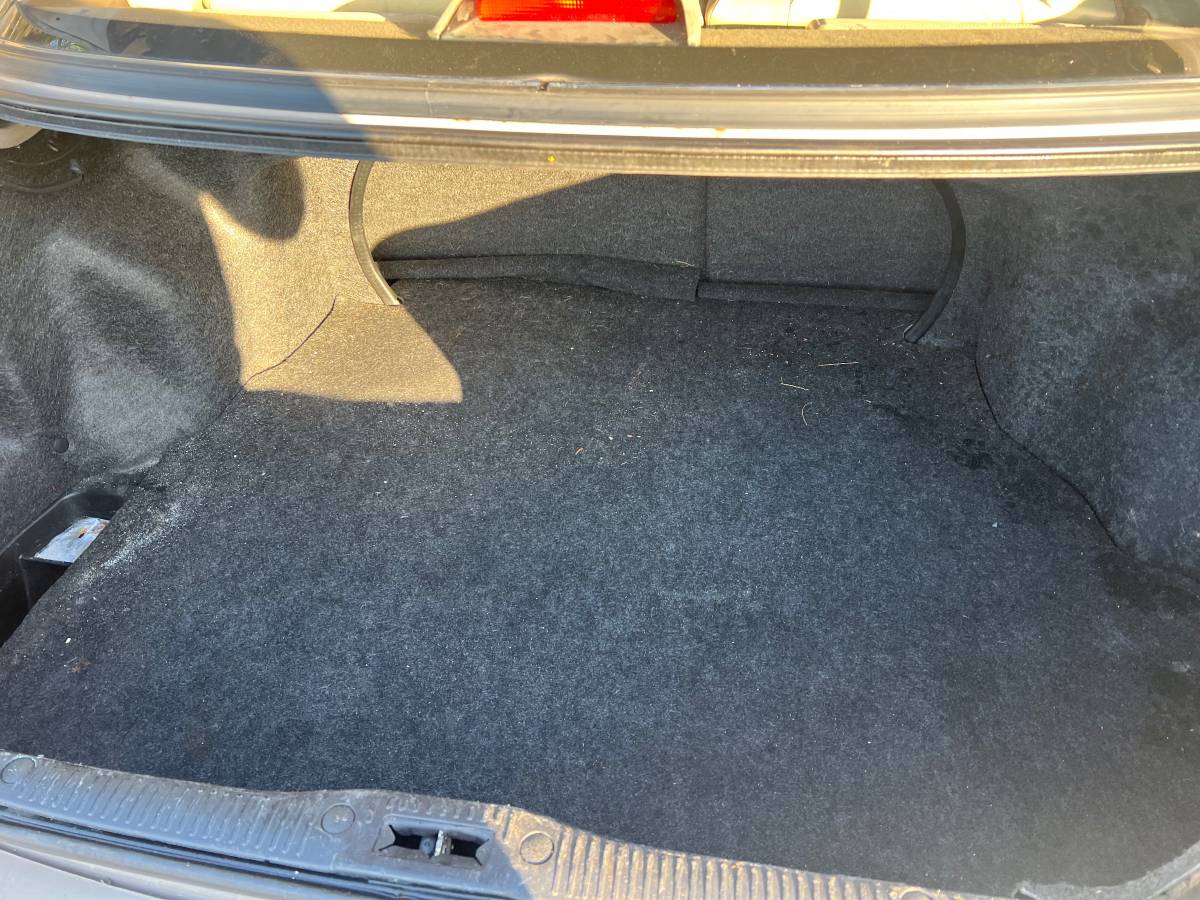 Toyota-camry-le-1995-brown-13