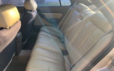 Toyota-camry-le-1995-brown-16