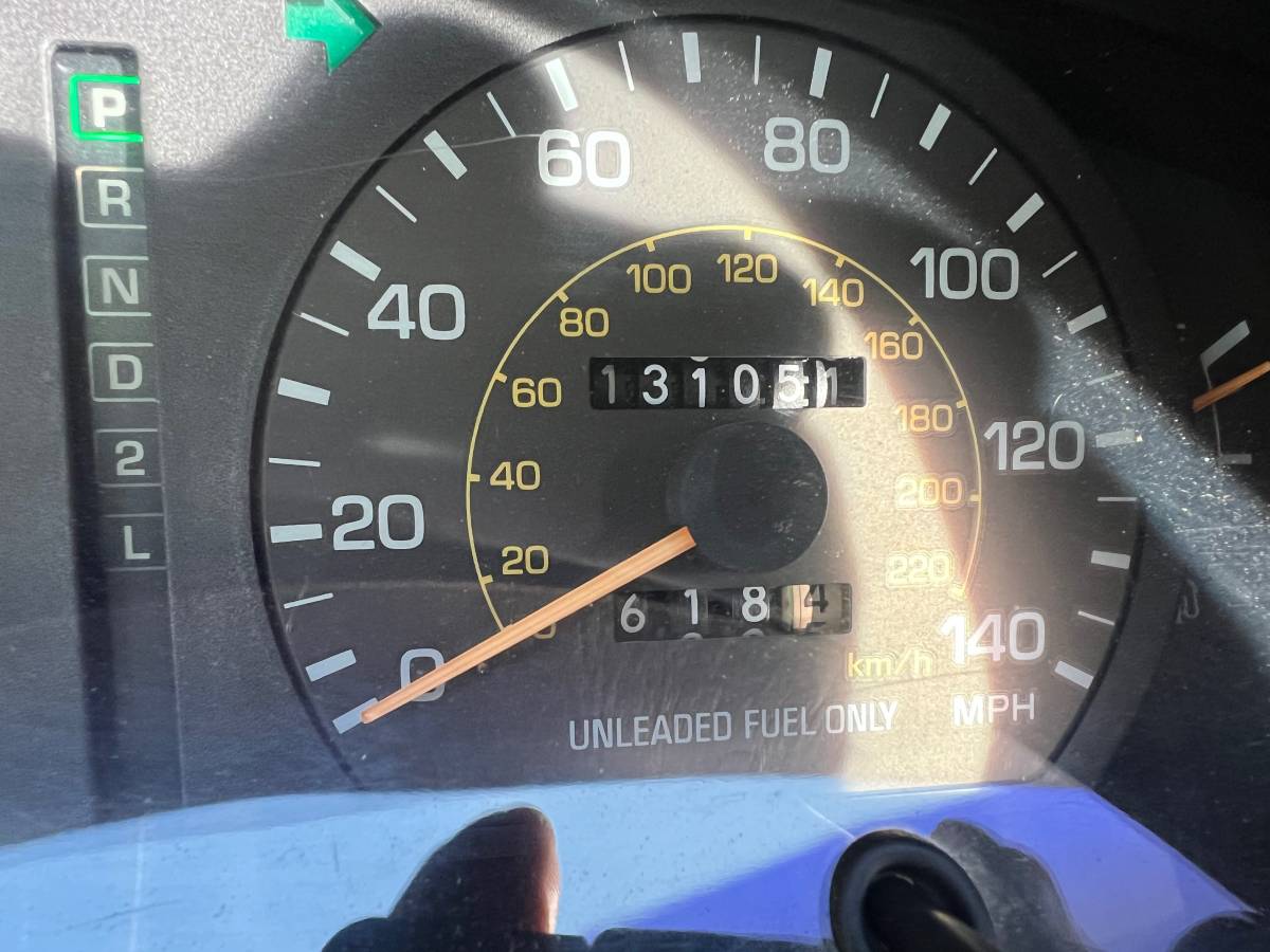 Toyota-camry-le-1995-brown-5