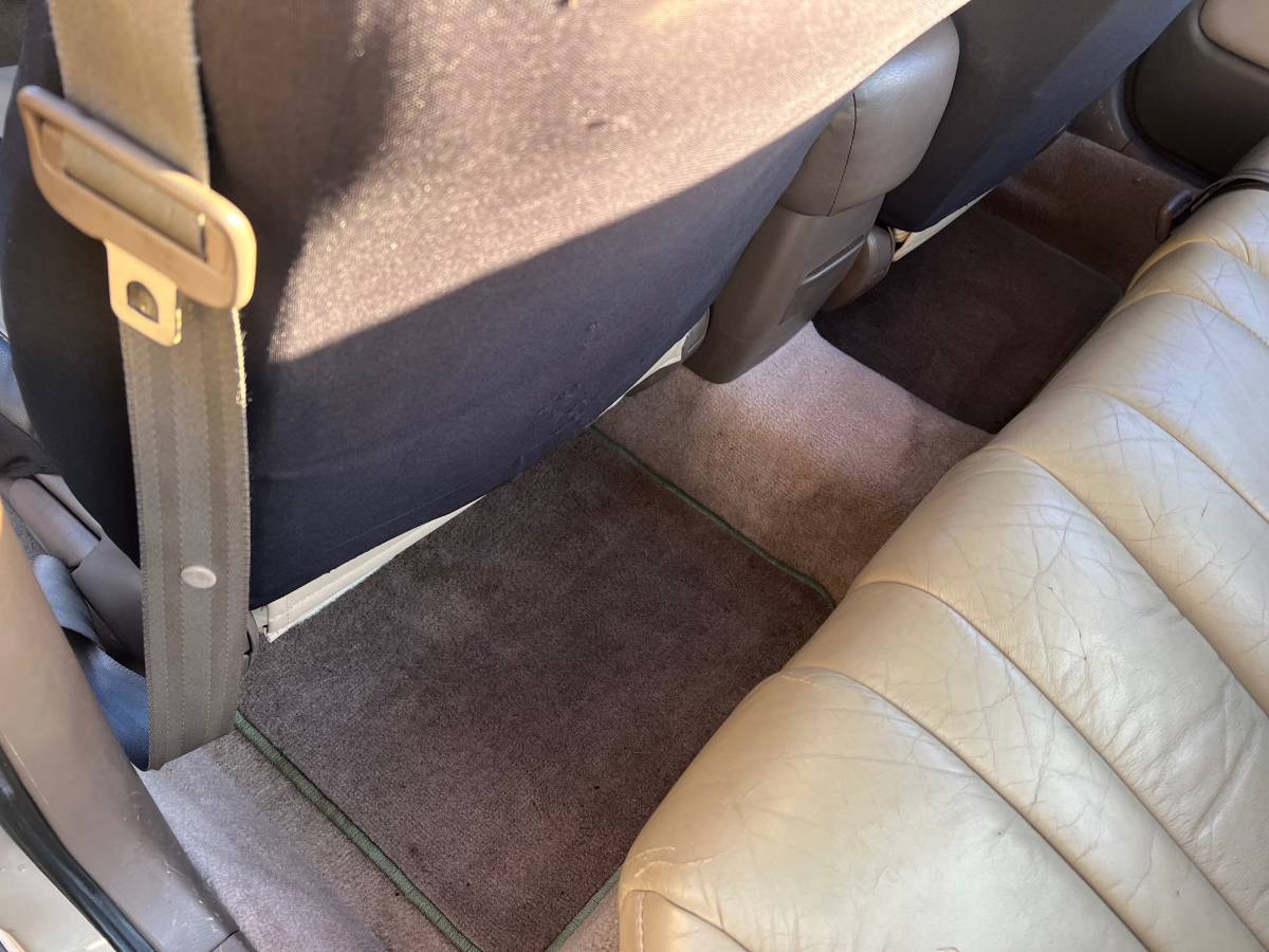 Toyota-camry-le-1995-brown-7