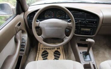 Toyota-camry-le-1995-custom-15