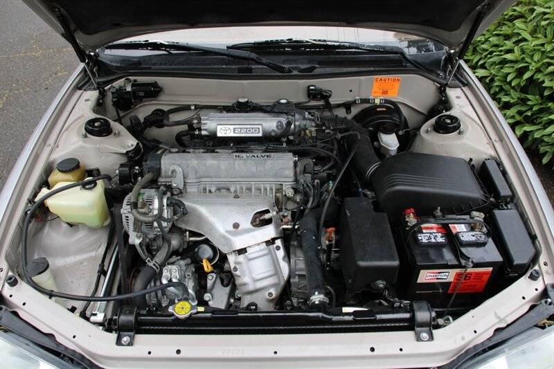 Toyota-camry-le-1995-custom-16