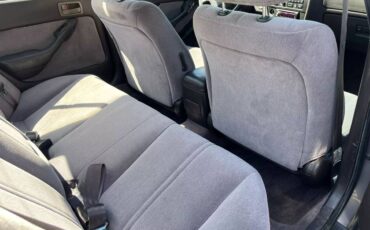Toyota-camry-le-1995-silver-5