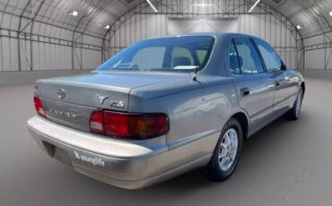 Toyota-camry-le-1995-silver-6