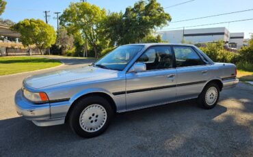 Toyota-camry-le-4dr-sedan-1988-blue