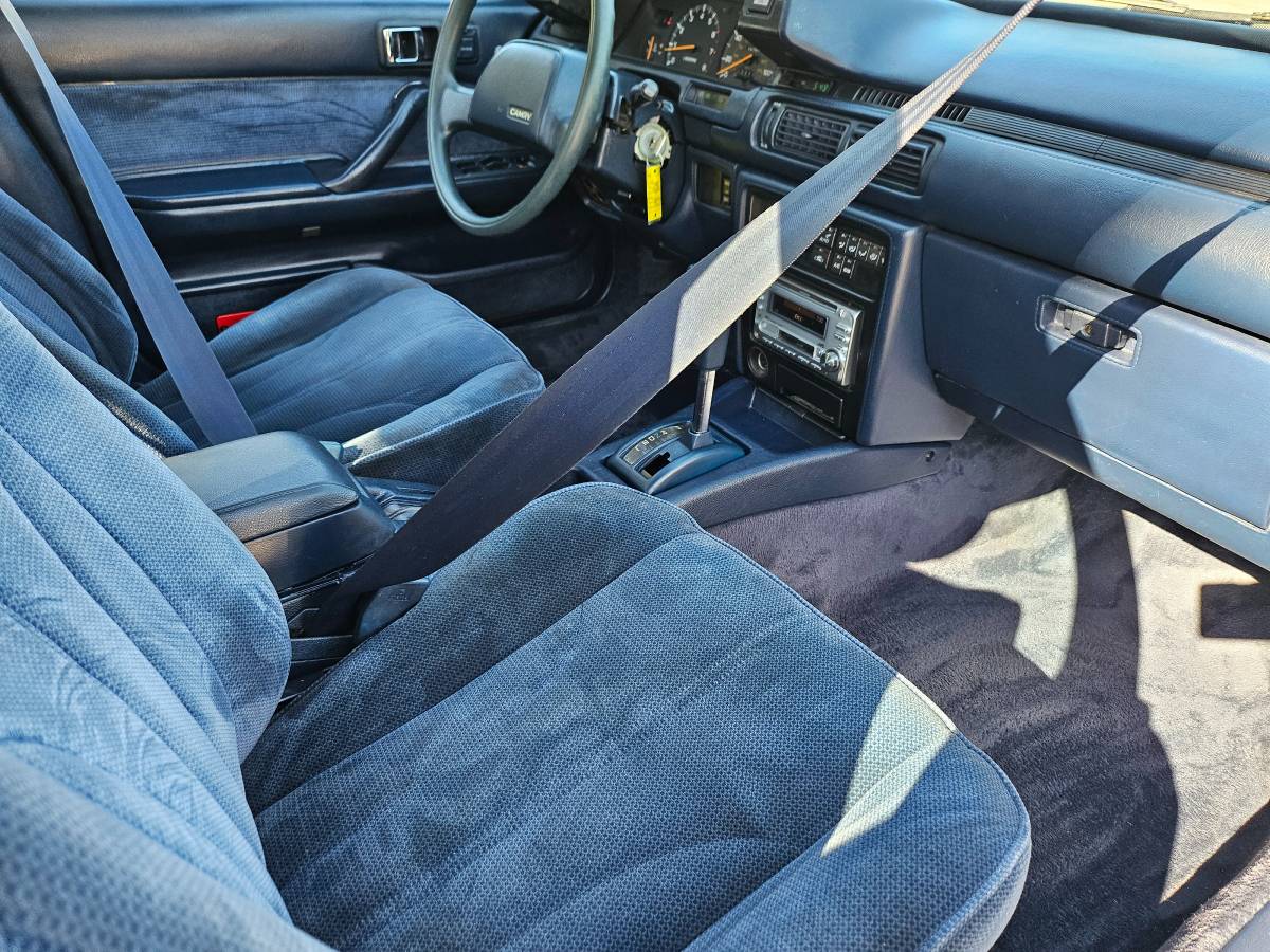 Toyota-camry-le-4dr-sedan-1988-blue-5