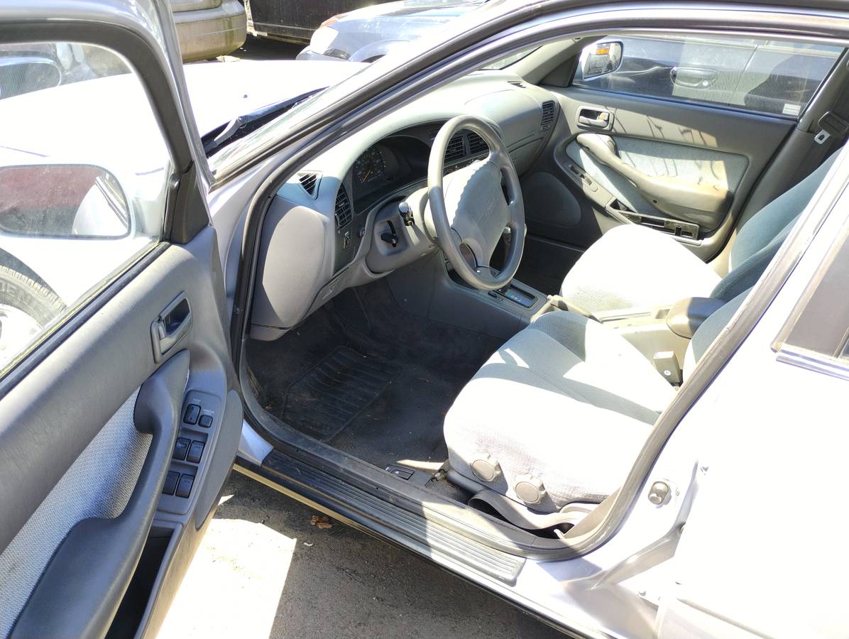 Toyota-camry-le-4dr-sedan-1994-blue-1
