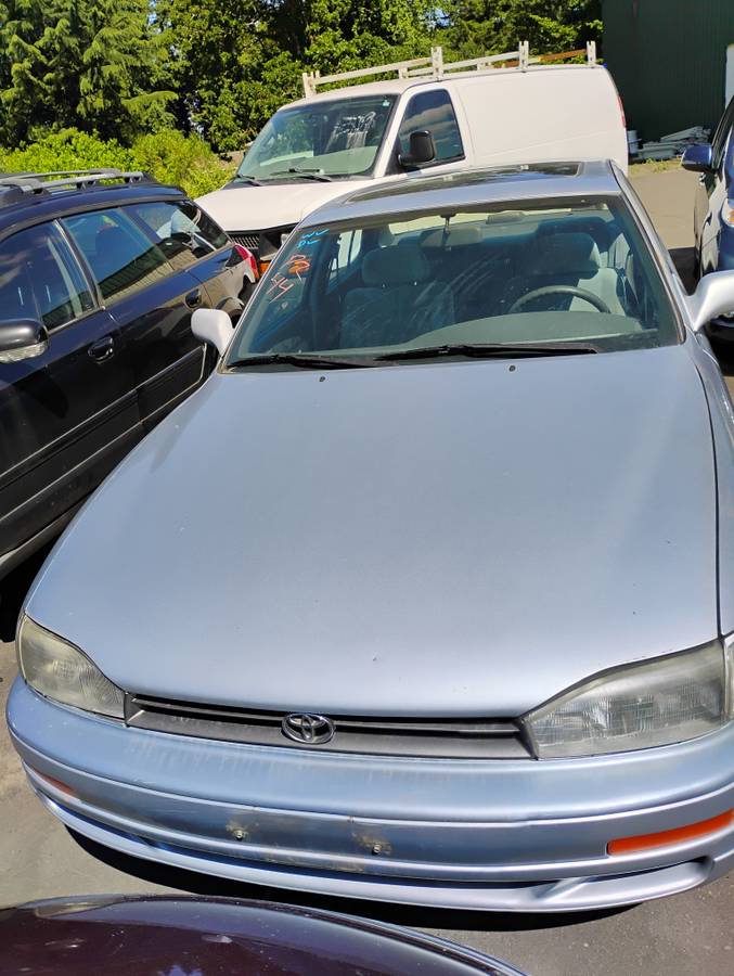 Toyota-camry-le-4dr-sedan-1994-blue