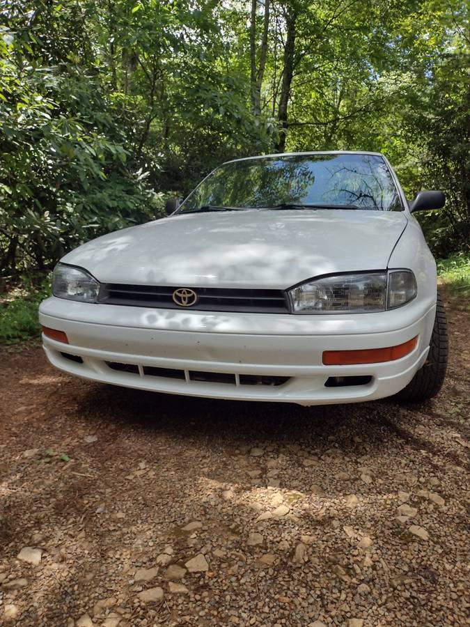Toyota-camry-se-1994-white-1