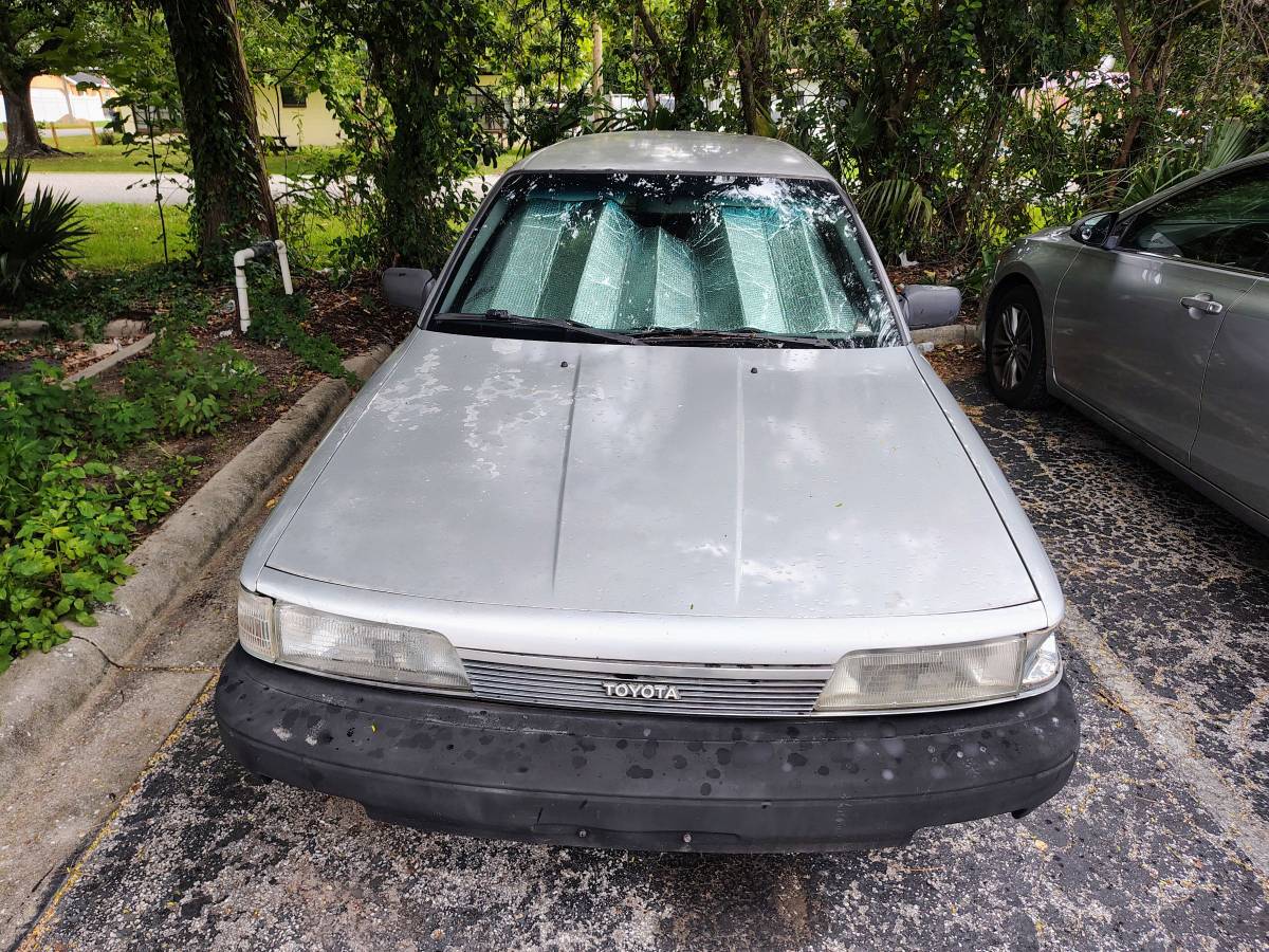 Toyota-camry-wagon-1987-blue-4