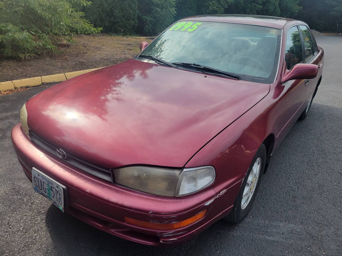 Toyota-camry-xle-1992-red-8