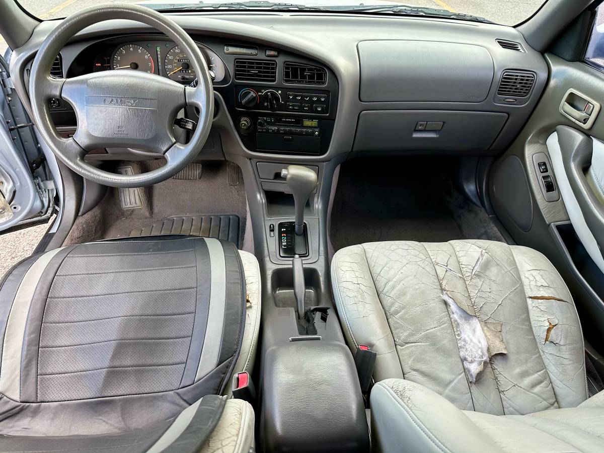 Toyota-camry-xle-1995-blue-10
