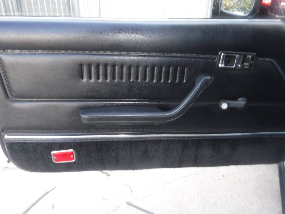 Toyota-celica-1978-grey-15