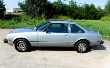 Toyota-celica-1978-grey-22