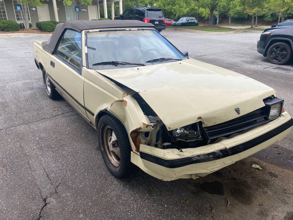 Toyota-celica-1983-1