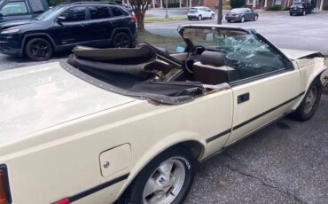 Toyota-celica-1983-11