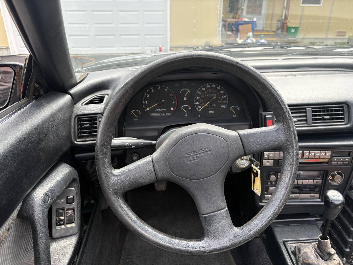 Toyota-celica-gt-1988-black-1