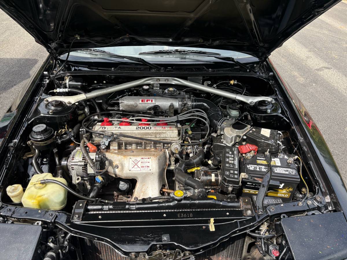 Toyota-celica-gt-1988-black-9