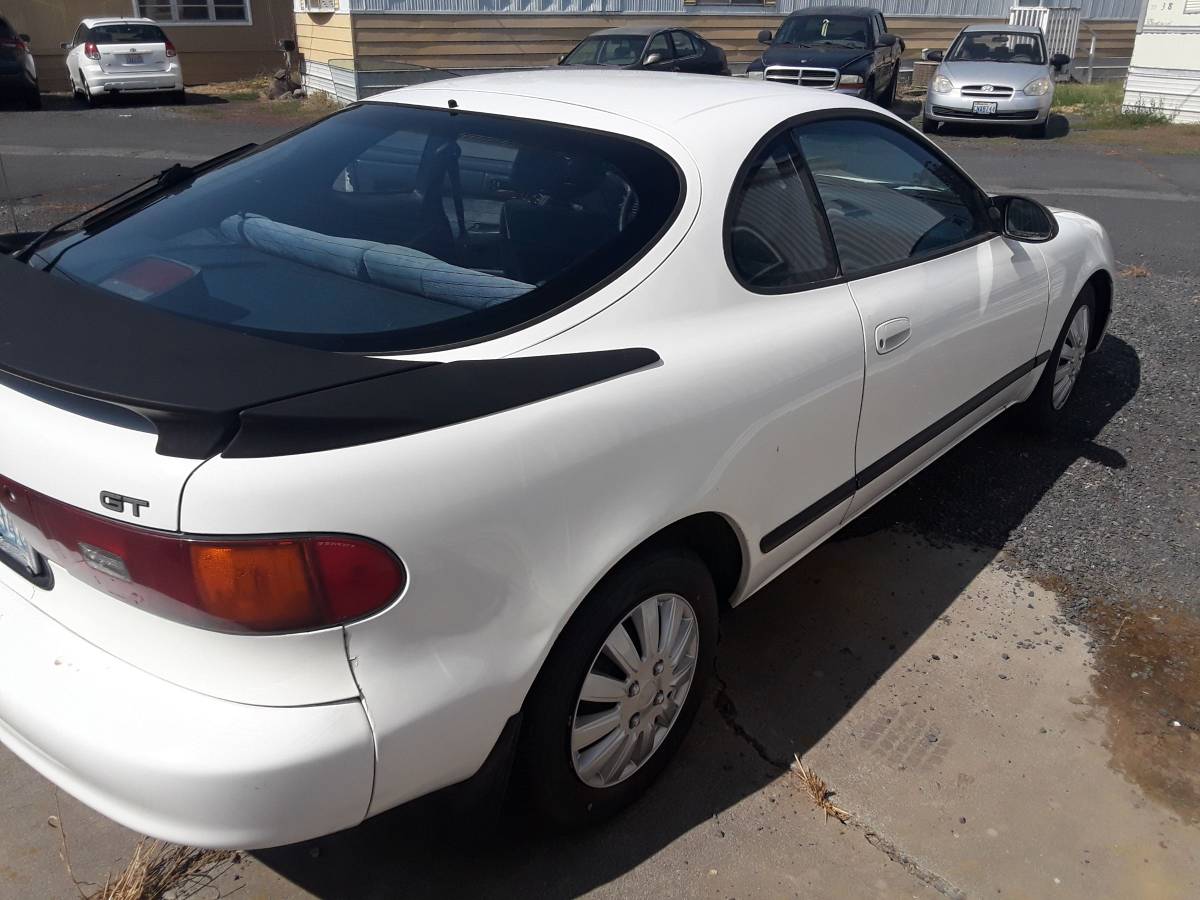 Toyota-celica-gt-1990-white-6