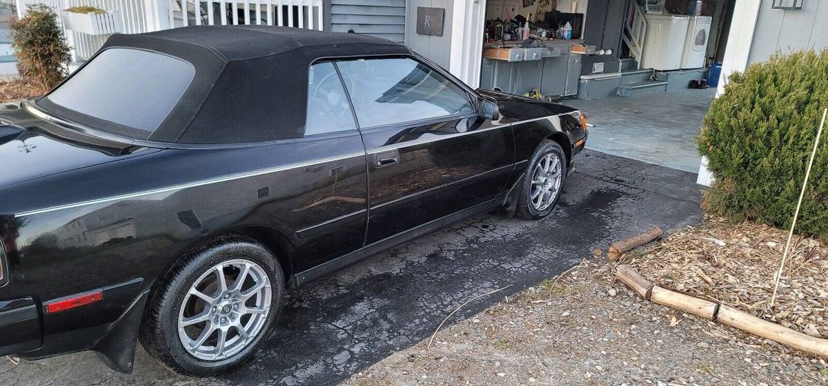 Toyota-celica-gt-convertible-1987-black-11