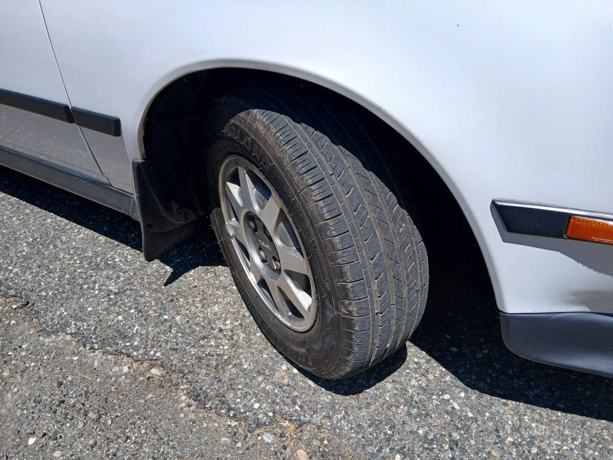 Toyota-celica-gt-convertible-1988-white-10