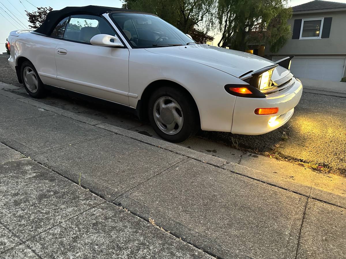 Toyota-celica-gt-convertible-1991-white-14