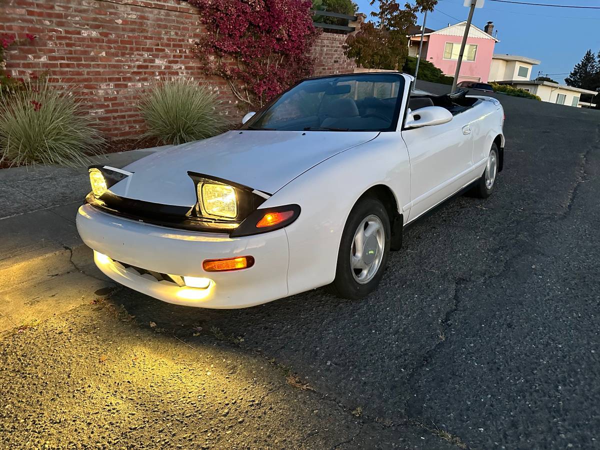 Toyota-celica-gt-convertible-1991-white