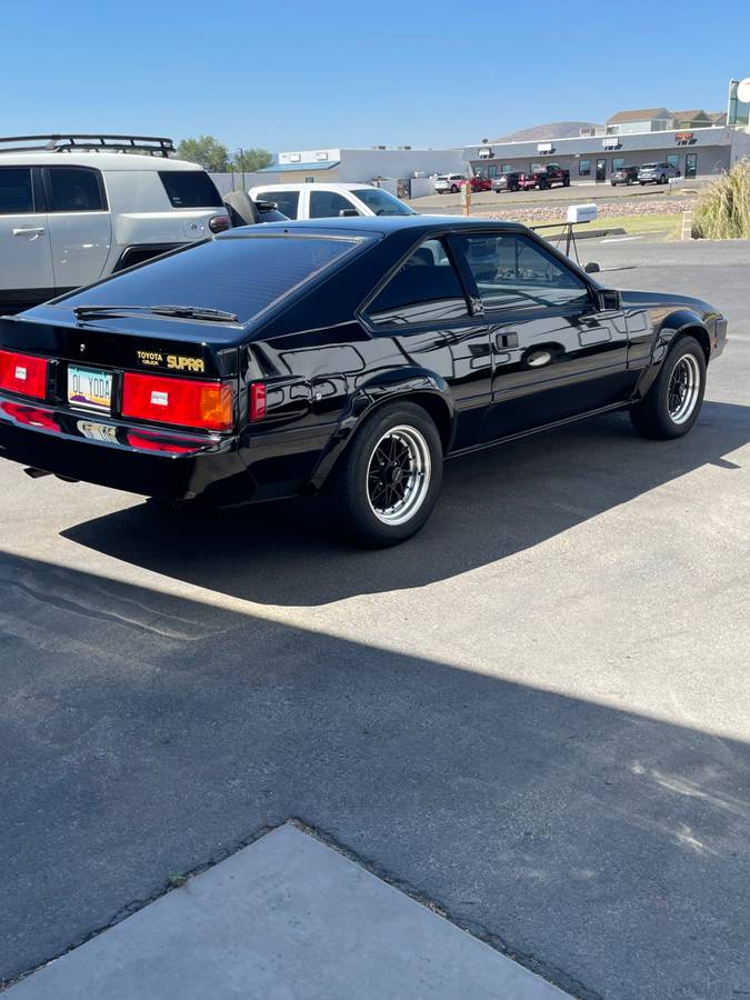 Toyota-celica-supra-1982-black