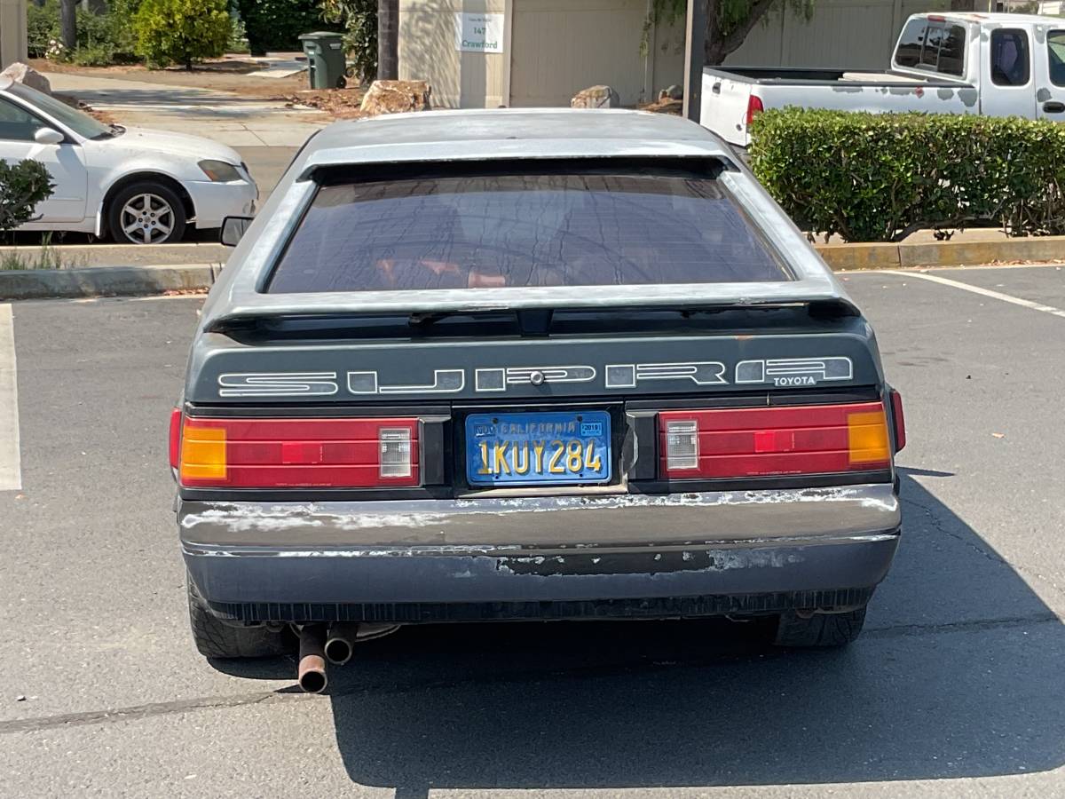 Toyota-celica-supra-1985-1