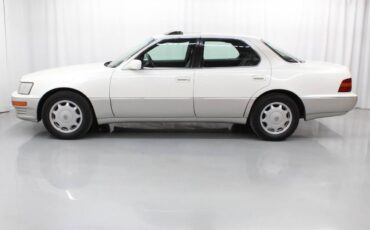 Toyota-celsior-1993-white-5