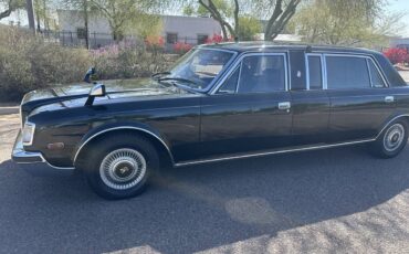 Toyota-century-limo-jdm-edition-1991-black-4