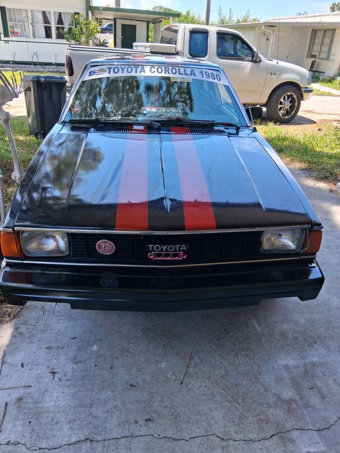 Toyota-corolla-1980-black-3