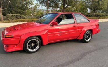 Toyota-corolla-1986-red