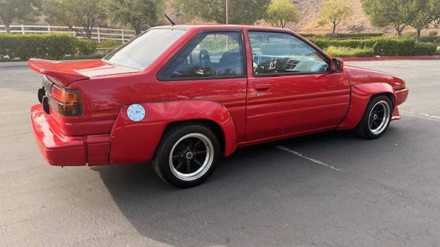 Toyota-corolla-1986-red-5