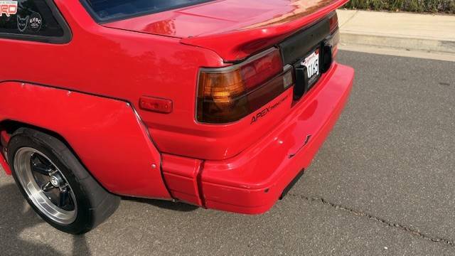 Toyota-corolla-1986-red-8