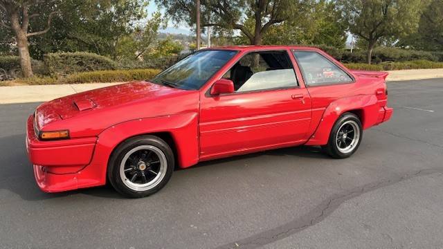 Toyota-corolla-1986-red