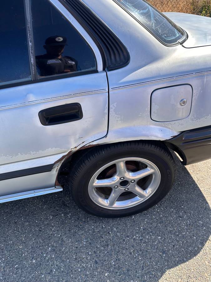 Toyota-corolla-1991-silver-3