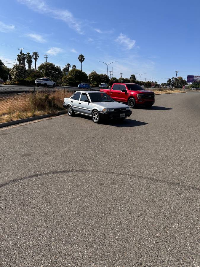 Toyota-corolla-1991-silver-4