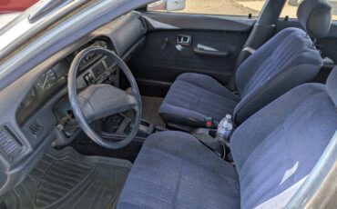Toyota-corolla-1992-13