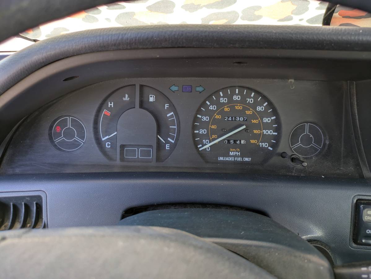 Toyota-corolla-1992-17