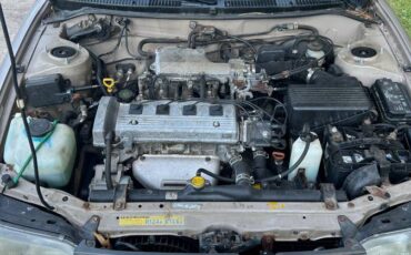 Toyota-corolla-1995-4