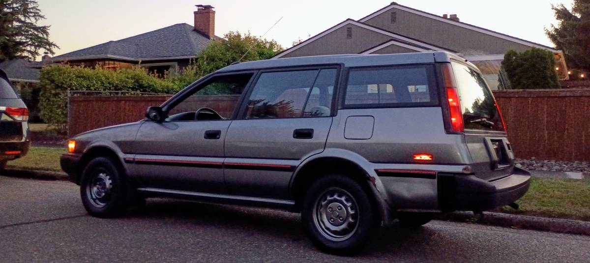 Toyota-corolla-all-trac-4x4-1988-grey-3