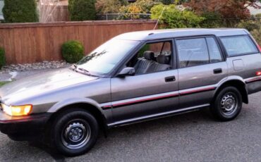 Toyota-corolla-all-trac-4x4-1988-grey