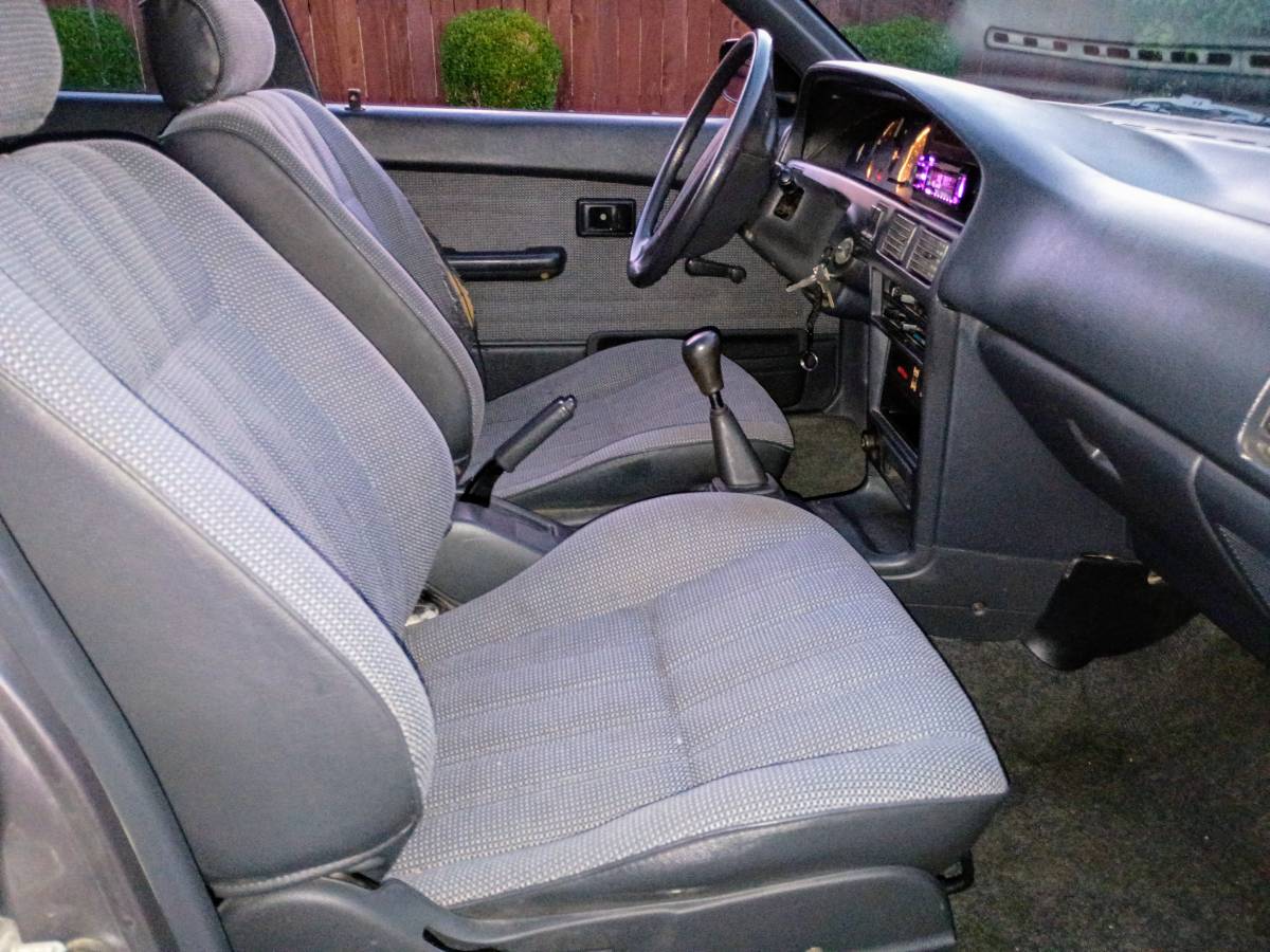 Toyota-corolla-all-trac-4x4-1988-grey-4
