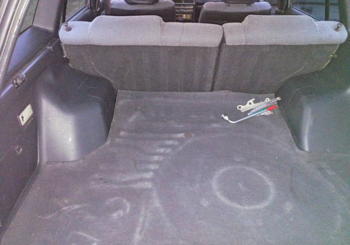 Toyota-corolla-all-trac-4x4-1988-grey-7