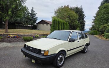 Toyota-corolla-deluxe-diesel-1985-yellow-1