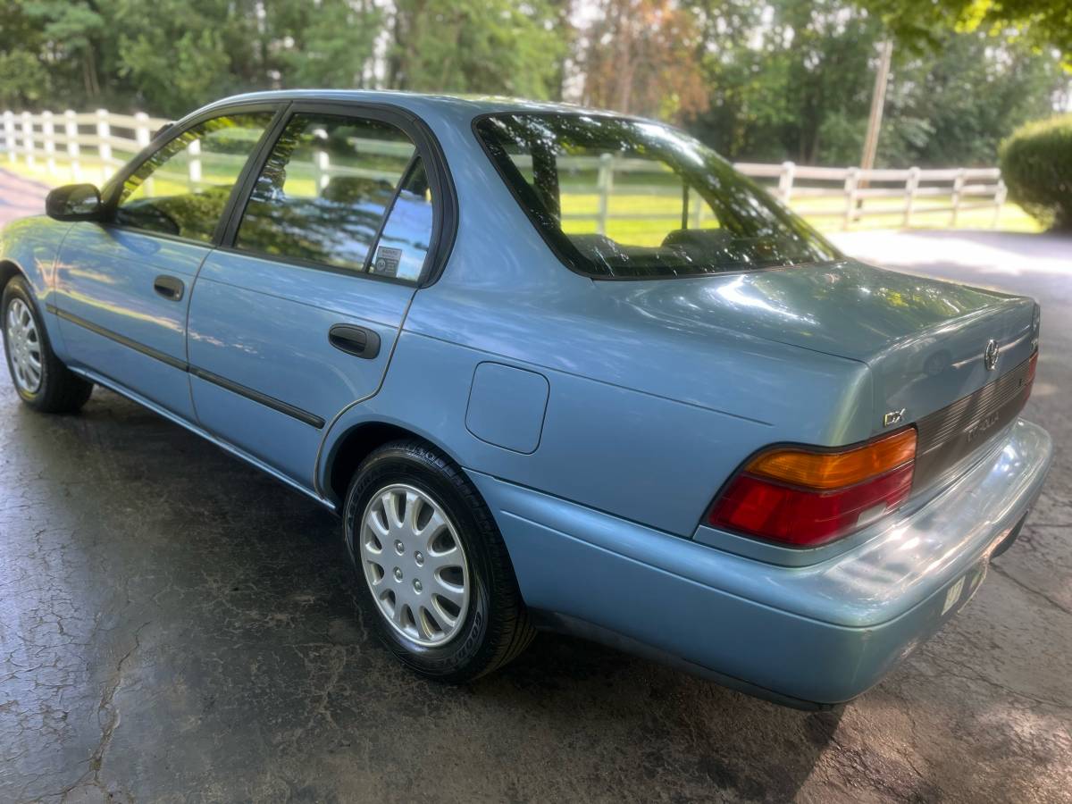 Toyota-corolla-dx-1993-blue-4