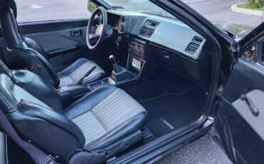 Toyota-corolla-gts-twin-cam-1986-black-12
