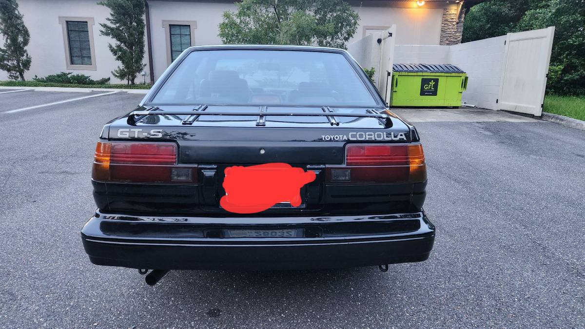 Toyota-corolla-gts-twin-cam-1986-black-5